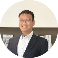 社員